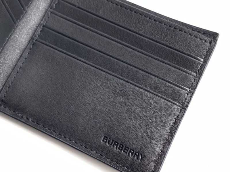 Bv*b*rry wallets